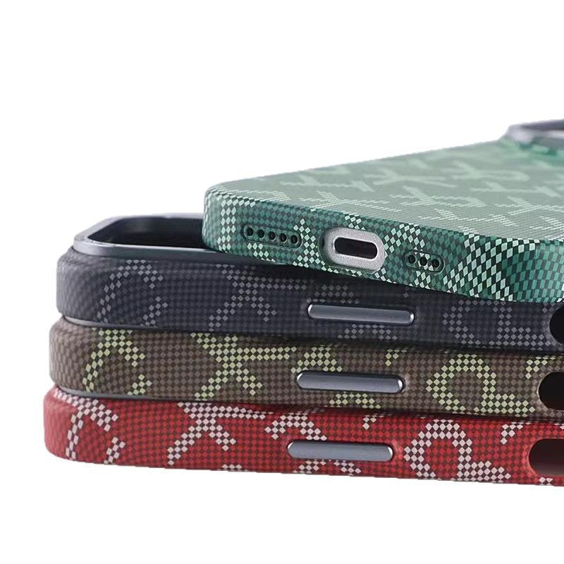 Housse de protection en métal ultra-mince pour boîtier de téléphone Fibre