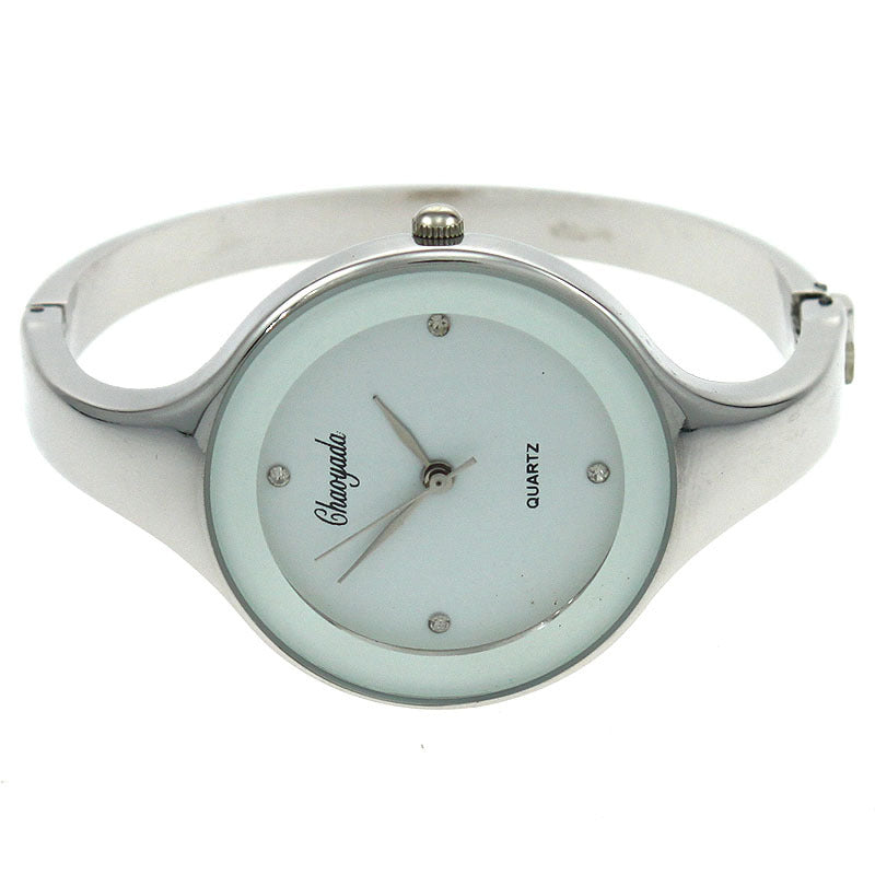 Mode Casual femmes Quartz bracelet en acier inoxydable montre