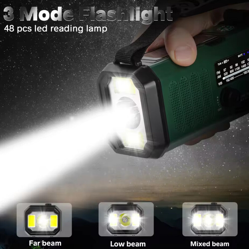 10 0 0 0mAh Vent vers le haut de la radio solaire Cran d'urgence FM AM USB Chargeur Led Torch UK