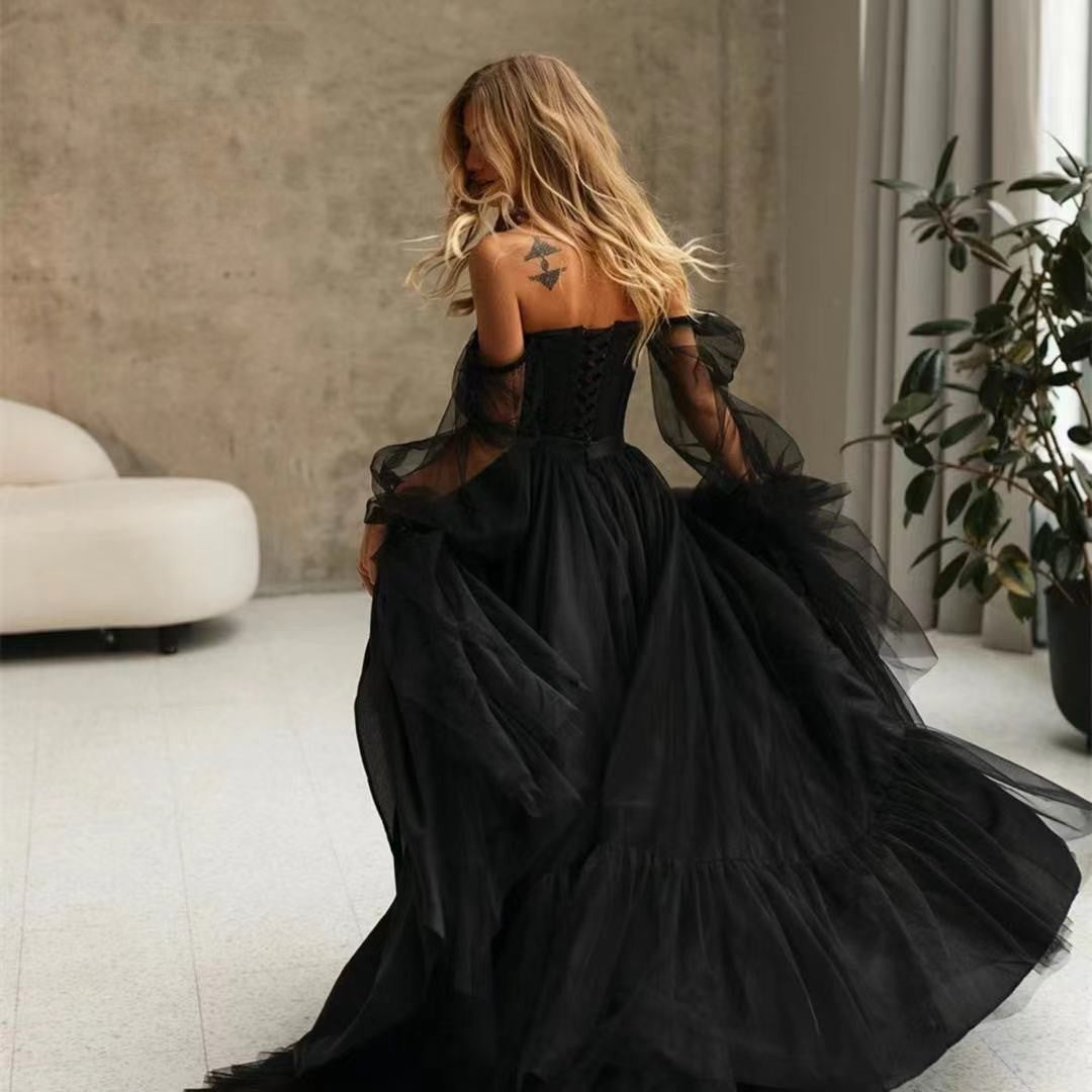 Robe de mariée noire en dentelle transparente manches longues pour femme