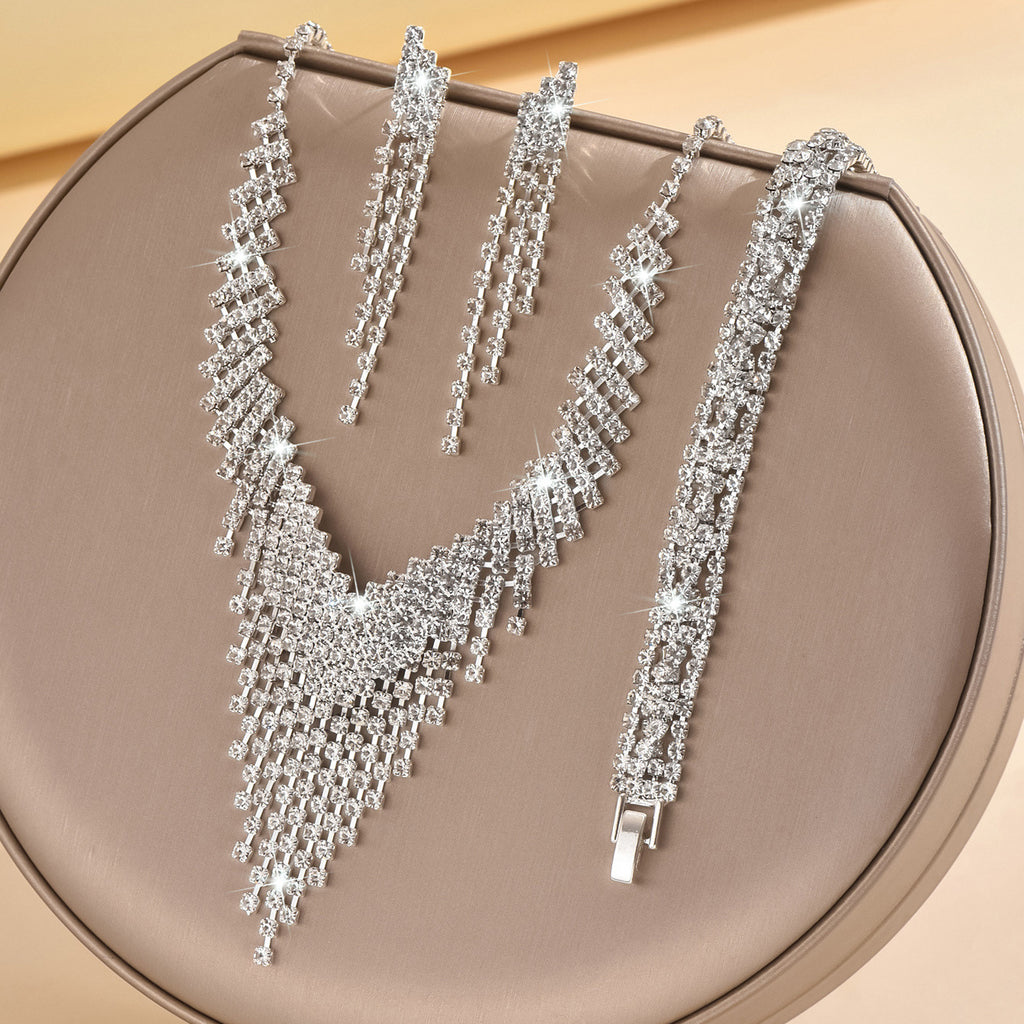 Boucles d'oreilles Super Shiny Full Diamond Claw Chain Tassel Geometric Collier Bracelet Juif mariée