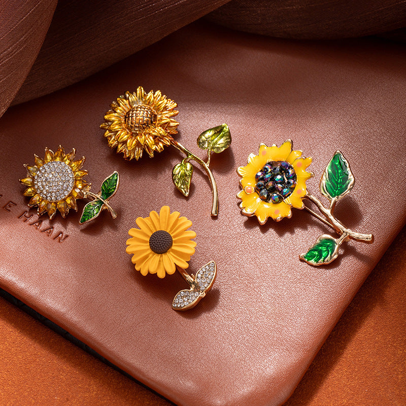 Tournesol Corsage Brooch Exquise Niche-Design Pin Accessory
