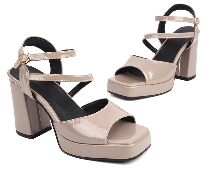 Plate-forme de femmes Sandales de talons chunky