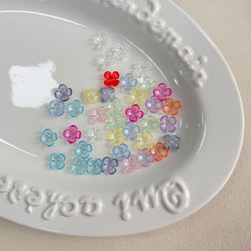 Perles de fleurs acryliques 4-Petal avec fines paillettes