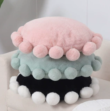 Pomme ronde Pom Fringe en peluche Oreiller à lancer
