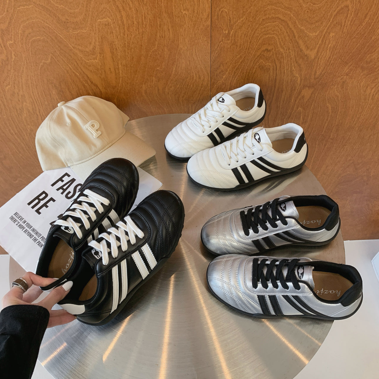 Vente Sneakers d'entraînement allemand Femmes Été Versatile Blanc Chaussures Casual léger Fla