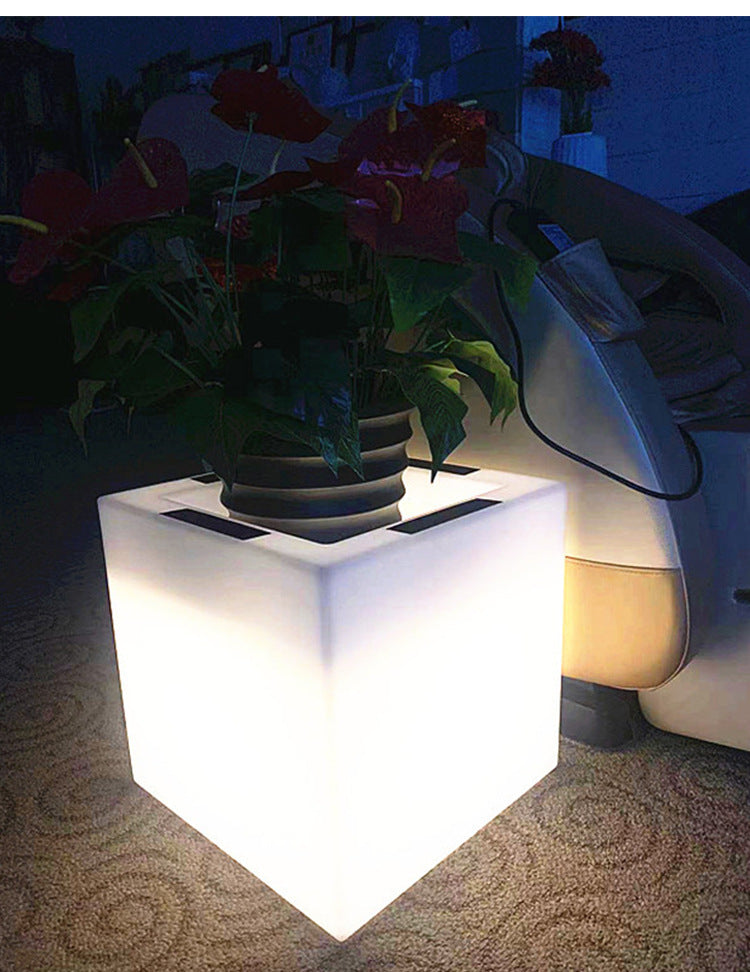 Waterproof plastic flower pot garden lamp
