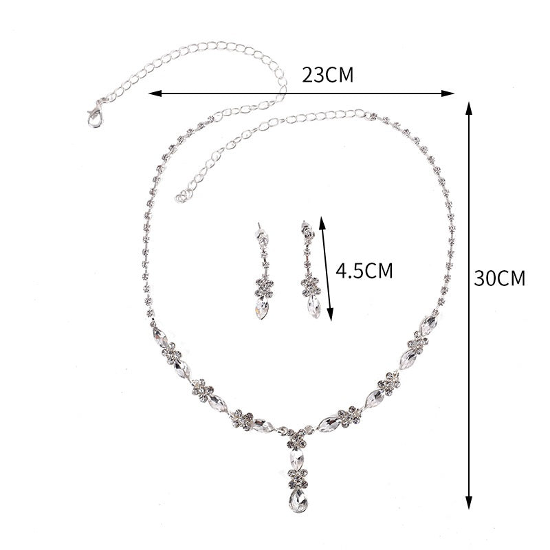 Collier et boucles d'oreilles Zircon