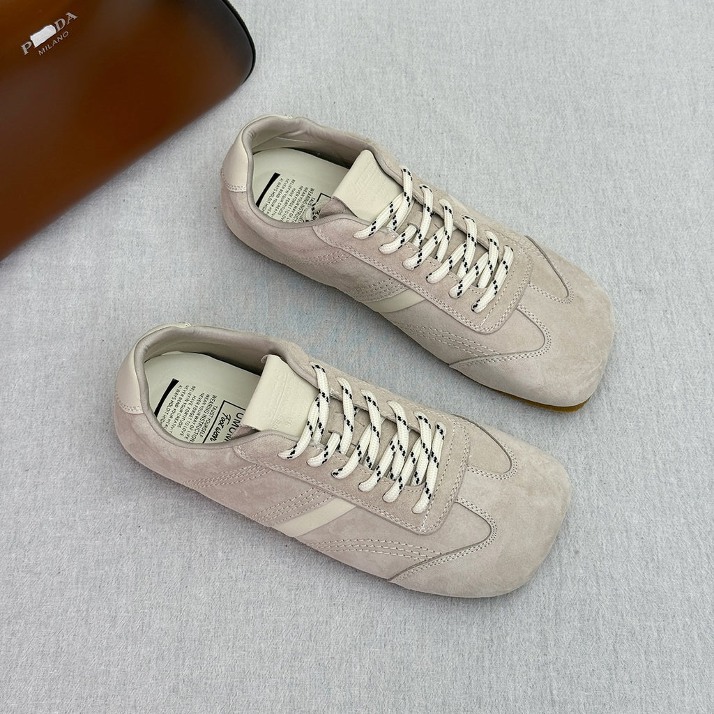 Casual Grande Tête Ugly Mute Skate Chaussures Blanc Chaussures Soft Sole Travel Platform