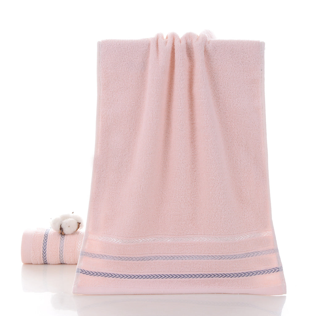 Serviette de coton et lavage du visage