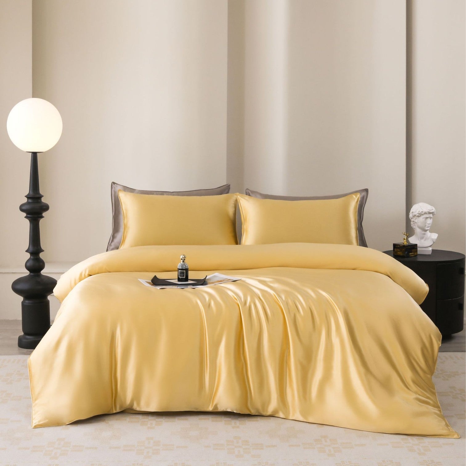 Soie 22-momme Set de quatre pièces en soie léger luxe