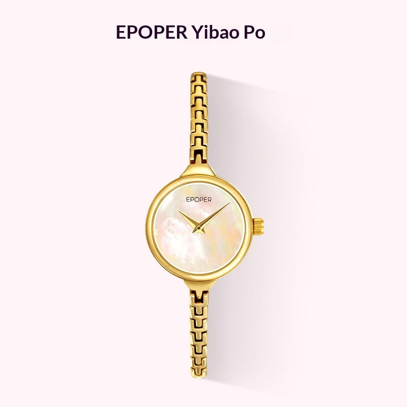 Une petite et raffinée montre à quartz pour les femmes