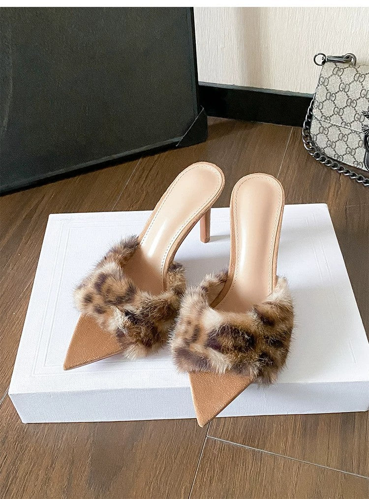 Mules Fuzzy d'automne des femmes