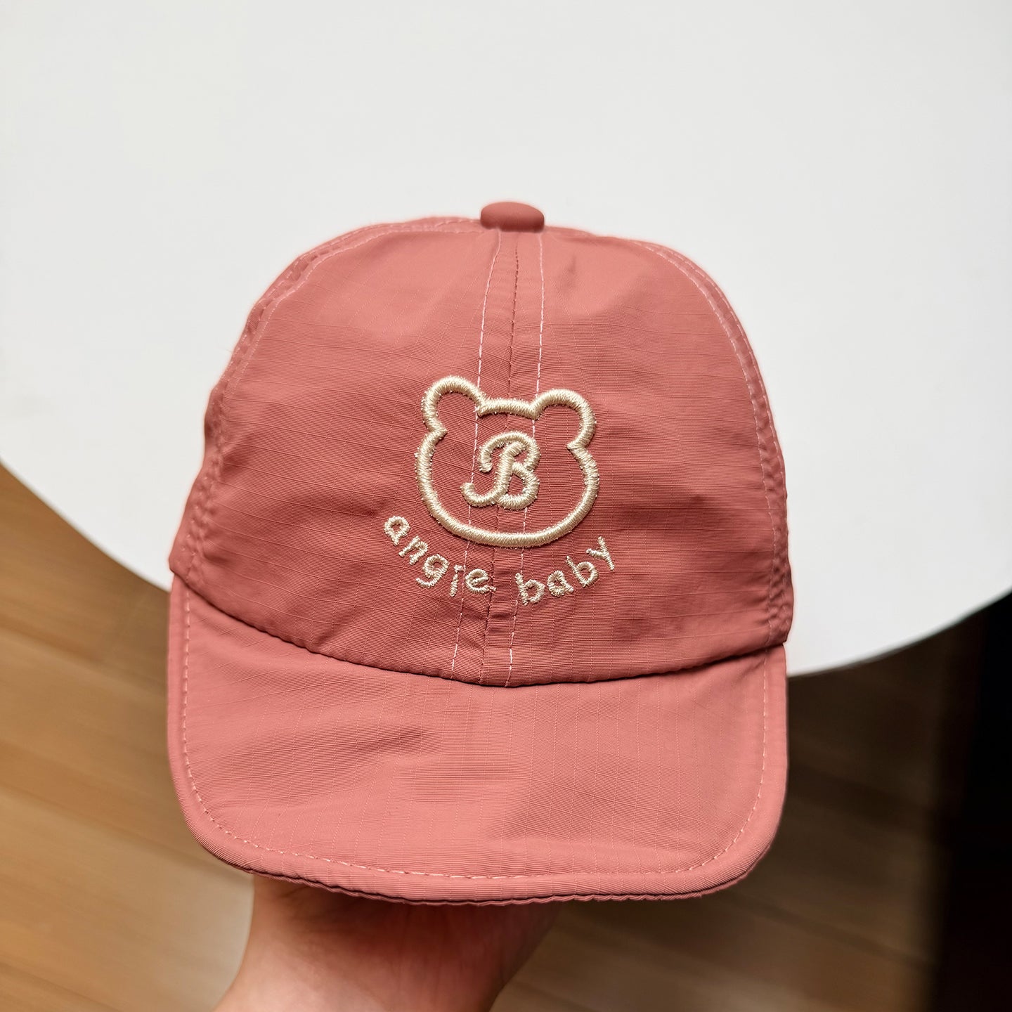 Style coréen mignon petit ours brodé Alphabet bébé chapeau de soleil