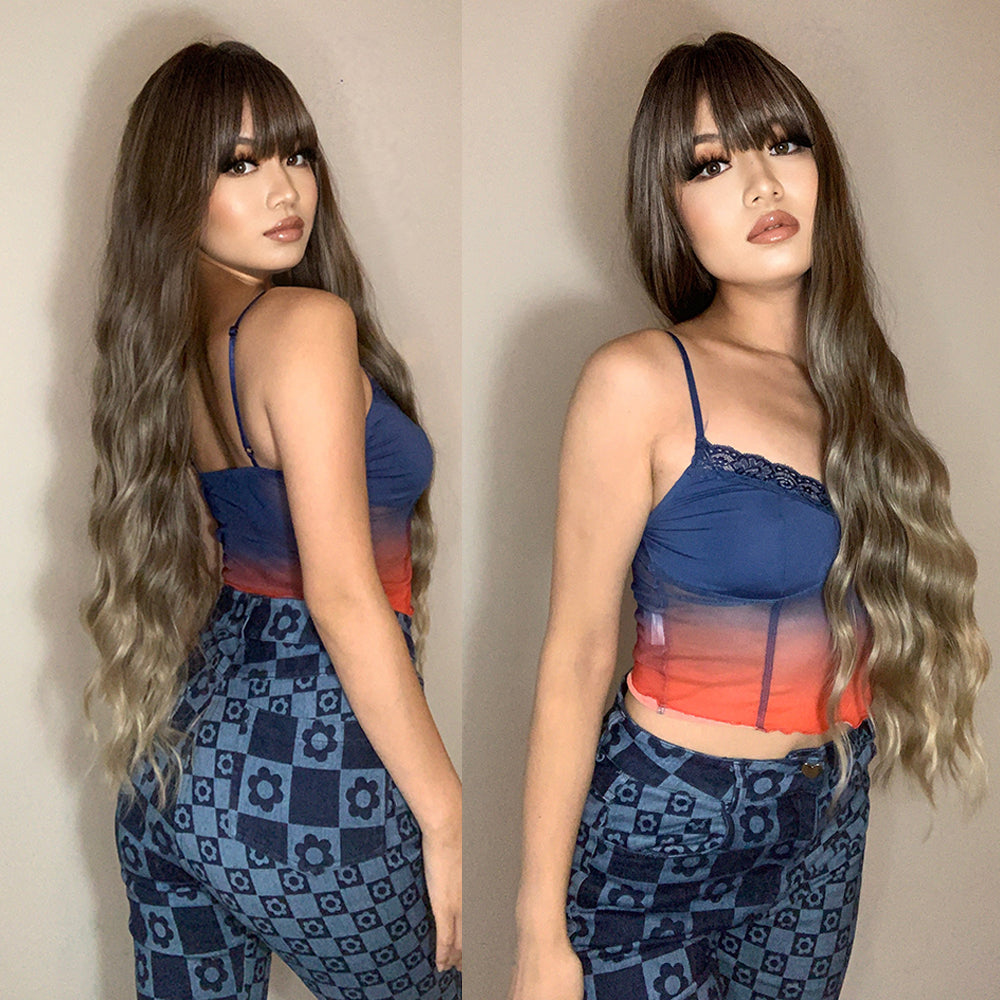 Brun Peu à peu les cheveux bouclés dorés