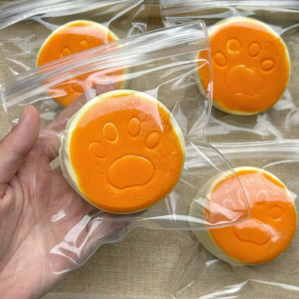 Silicone Milk Squeeze Cat Paw Cheesecake Toy