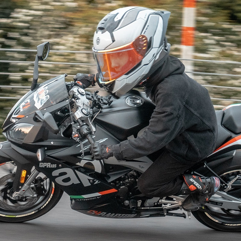 Casque de moto bébé garçon et fille été personnalité gros couple de queue