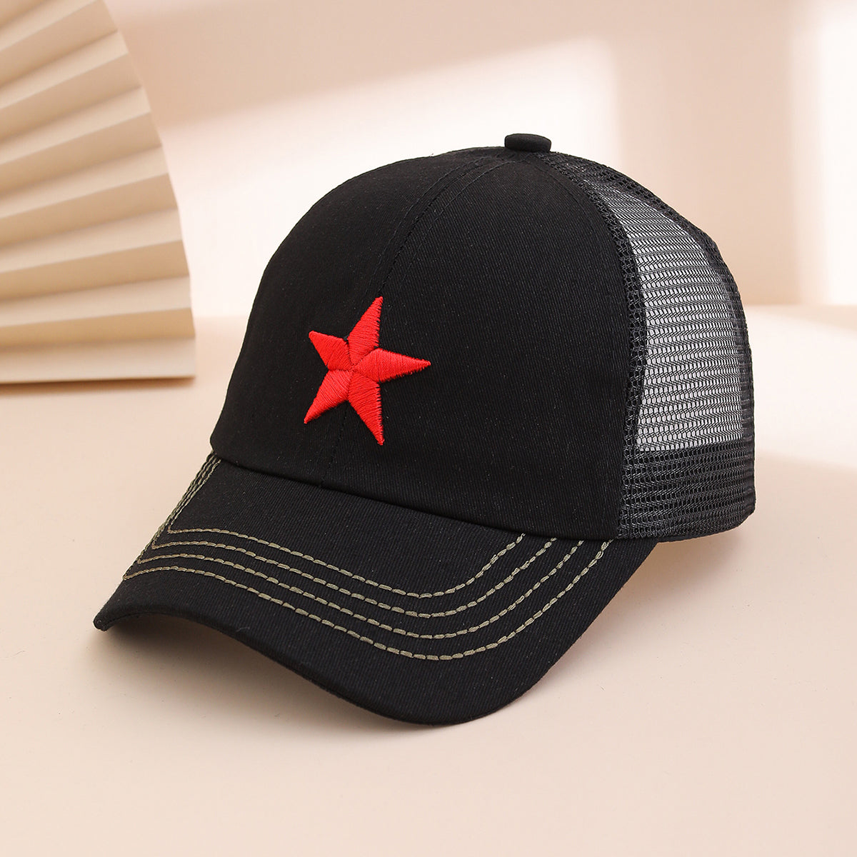 Casquette de baseball en maille verte militaire à cinq points brodé