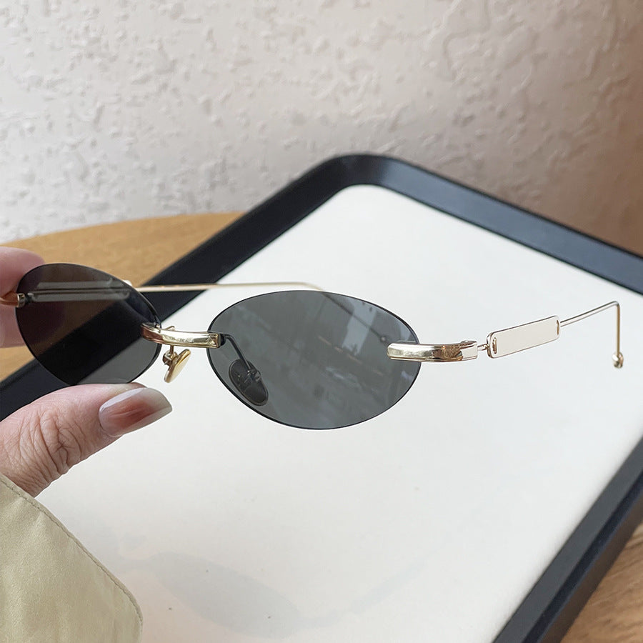 Pas de maquillage regarder Rimless Ovale Plain Glass pour les femmes