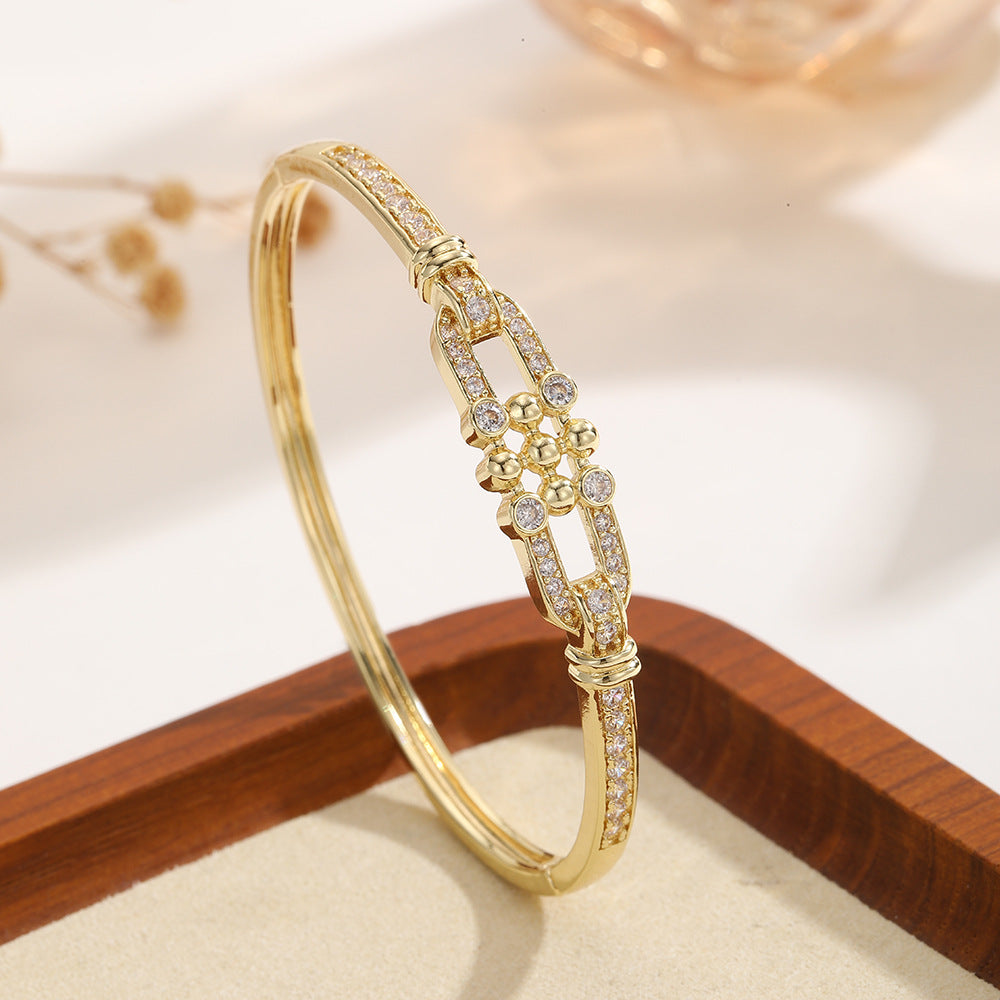 Middle Eastern style Fashion Horseshoe Buckle Bracelet pour femmes Vibe de luxe légère