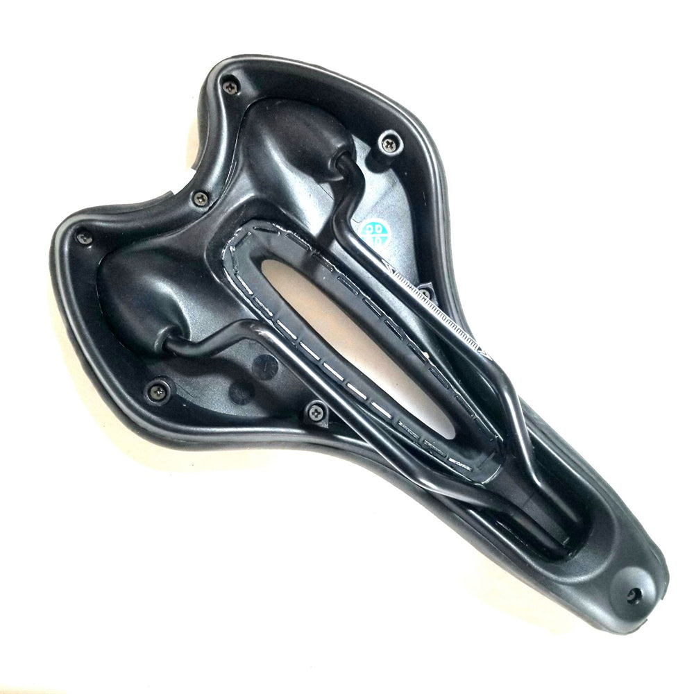 Coussin de vélo épaissi Soft Silicone Saddle Équipement de vélo Accessoires