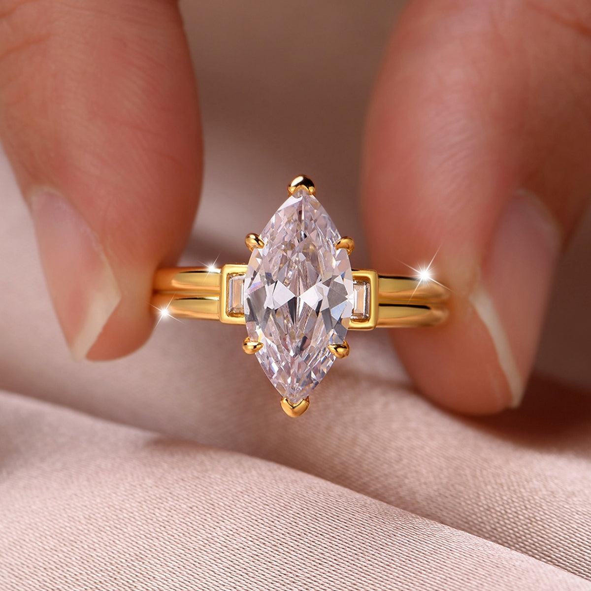 S925 Argent plaqué or 7x14mm Marquise Moissanite Anneau D Couleur VVS1 GRA Certifié États-Unis Taille