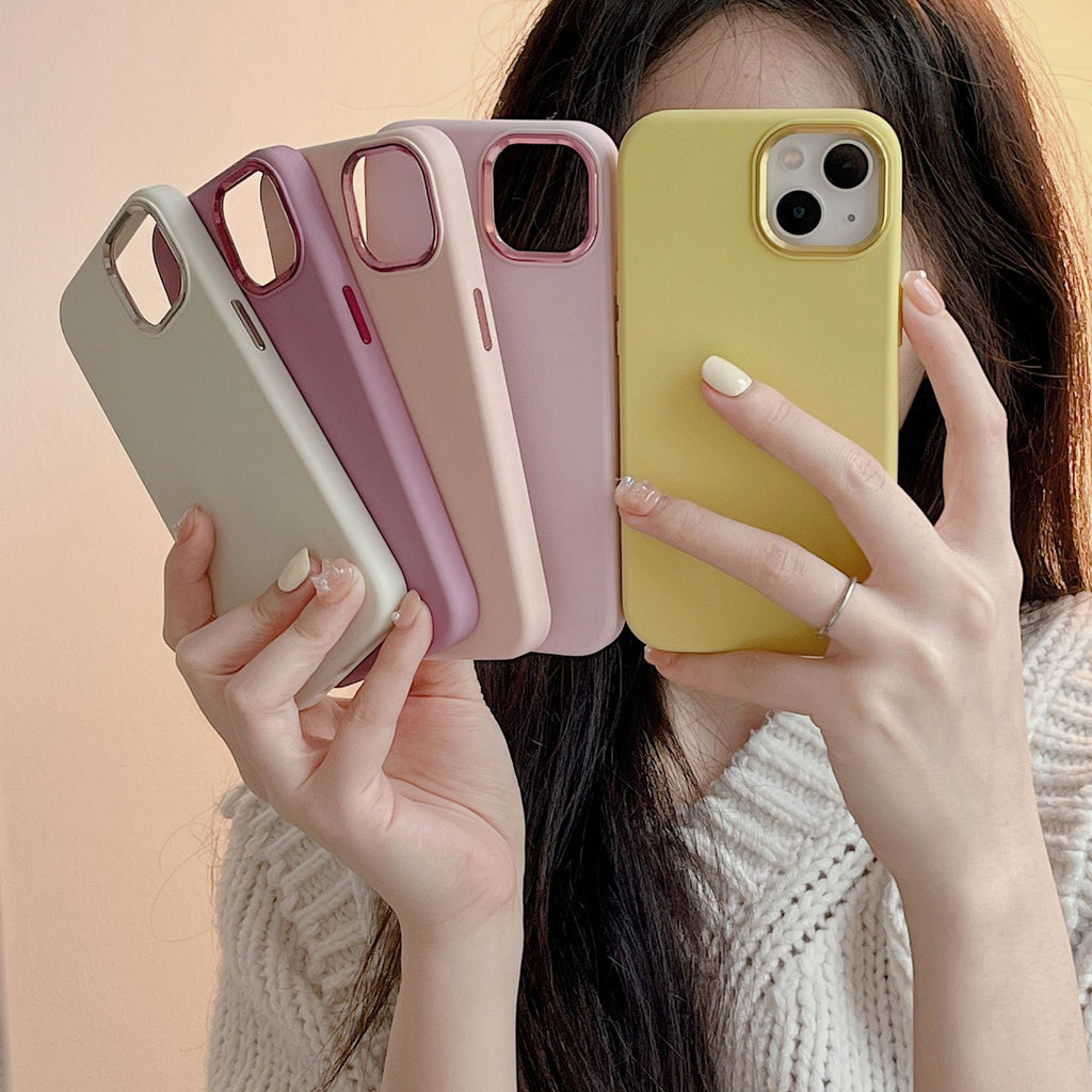 Boîtier de téléphone en métal silicone liquide de couleur pleine couverture