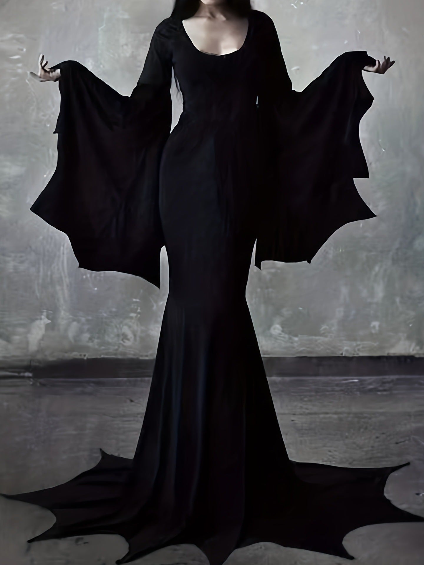 Robe rétro gothique pour chauve-souris