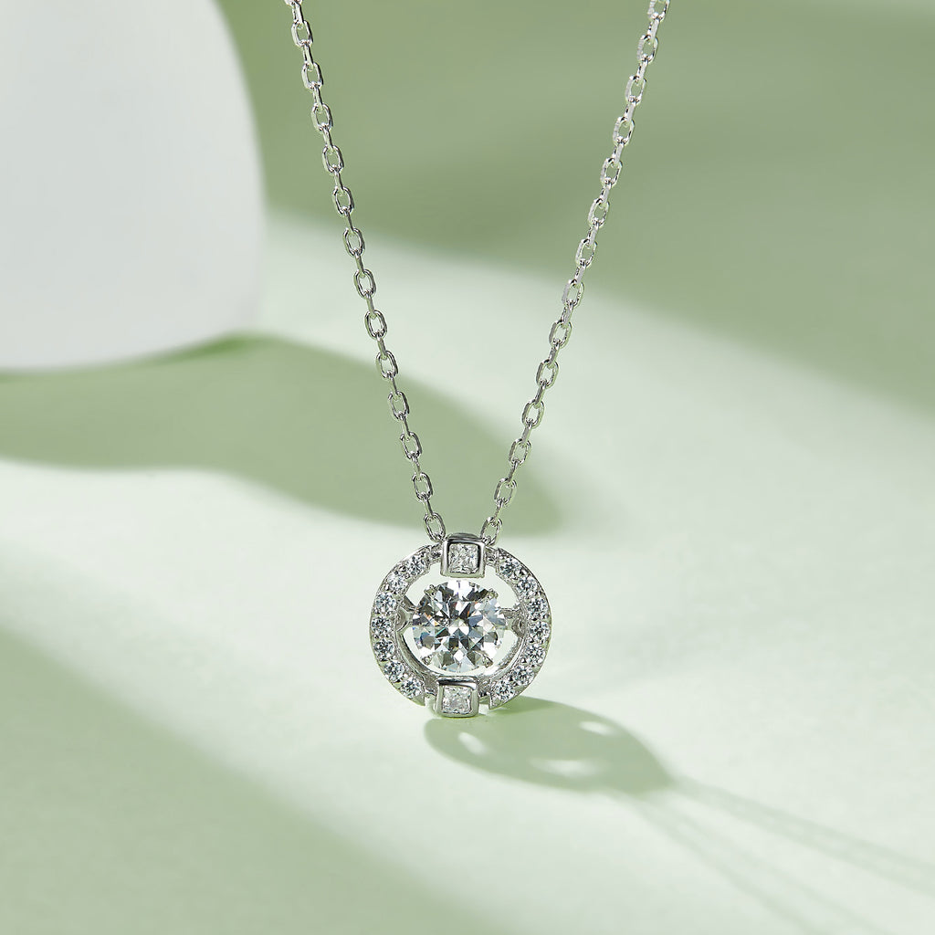 S925 Argent Sterling 0.5ct D Couleur VVS1 Moissanite Collier Halo 45cm plaqué Platine Pave