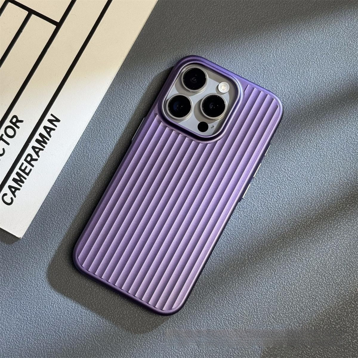Corrugated Matte Electroplating Téléphone portable Shell Grosted Hard Shell
