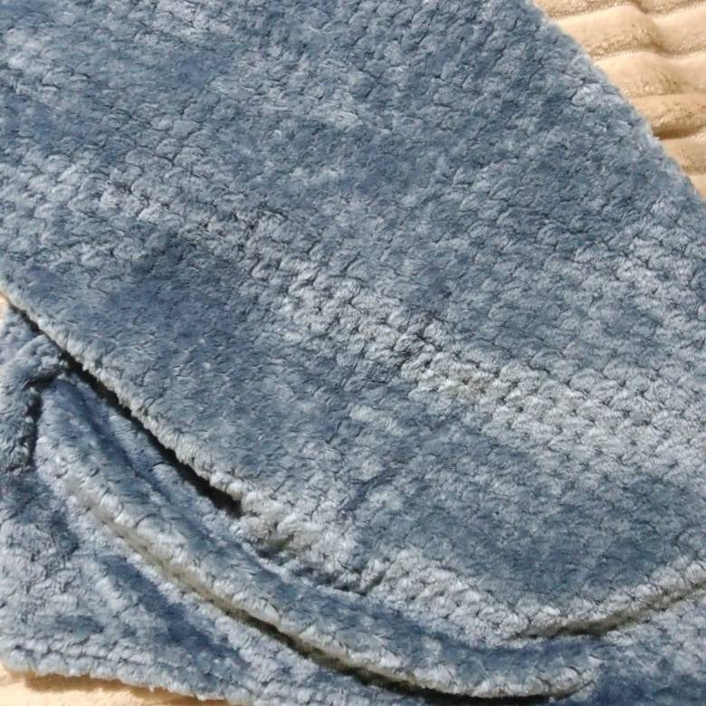 Couverture en peluche douce et chaude pour canapé ou lit confortable et confortable