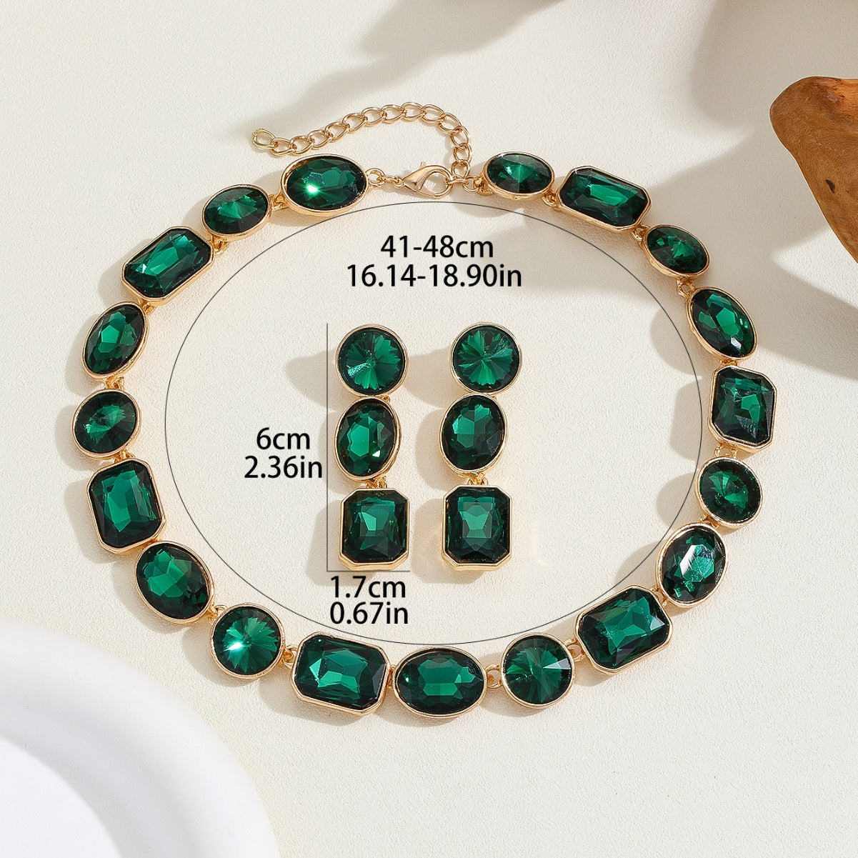 Style luxueux Style antique Superbe cristal brillant coloré Gemmes Collier pour les femmes