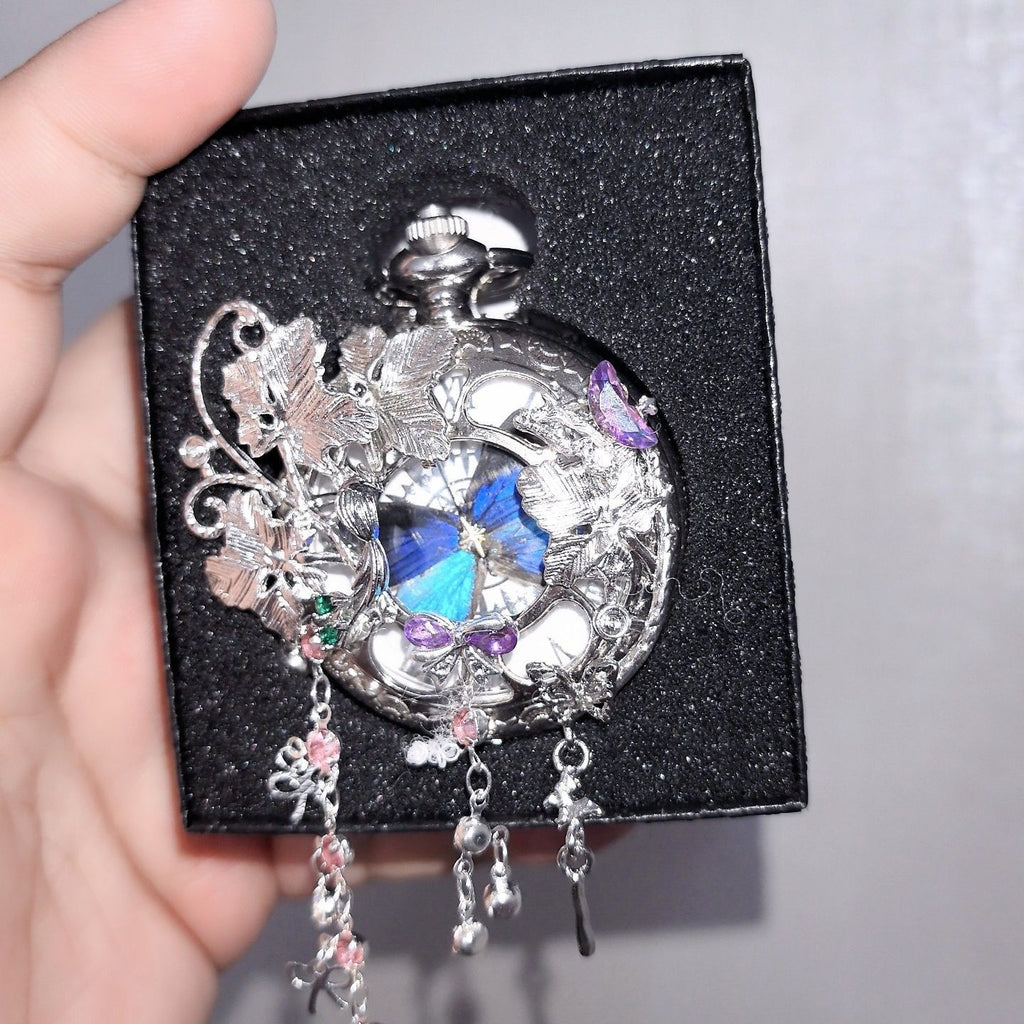 Un cadeau de papillon personnalisable pour une montre de poche en plume de style chinois