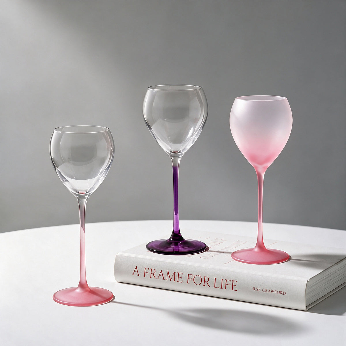 Verre à vin gradué à haute tige pour usage domestique