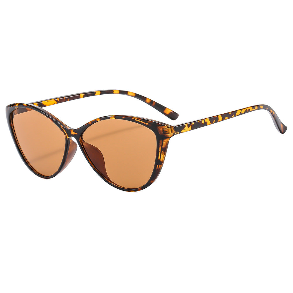 Triangle Cat yeux papillon en forme de filles lunettes