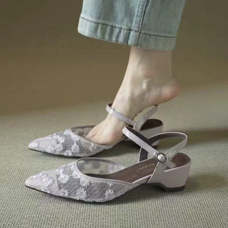 Sandales de broderie française pour femmes Daisy Mesh aux pieds fermés