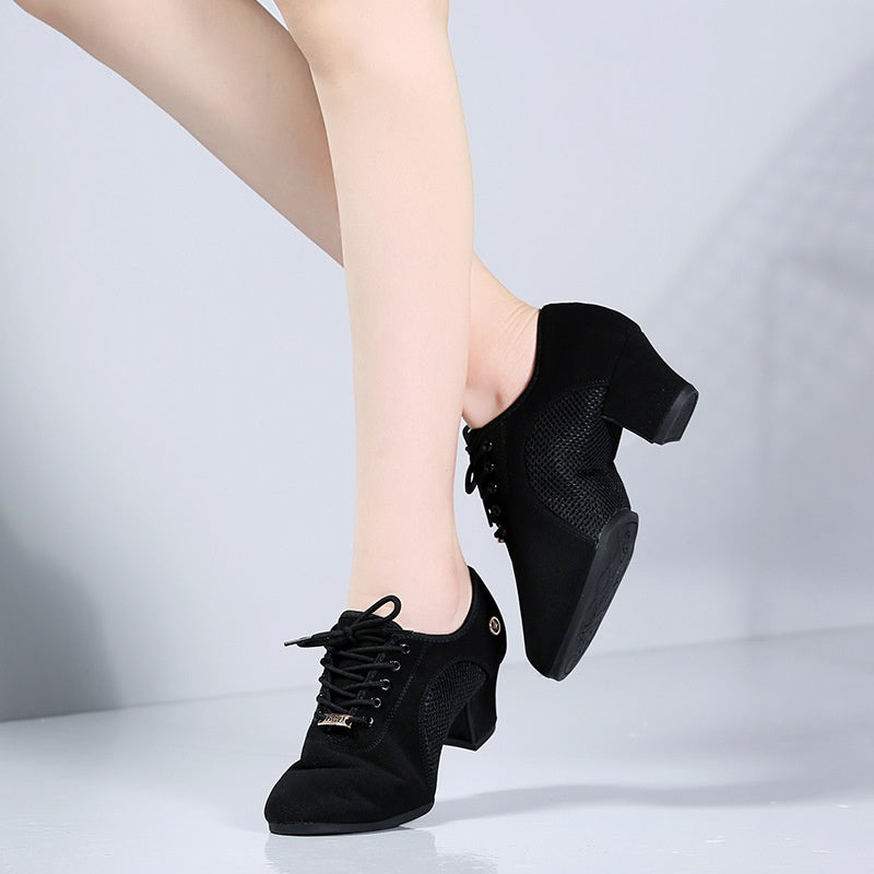 Mesh Oxford Cloth Chaussures professionnelles de danse latine pour l'été