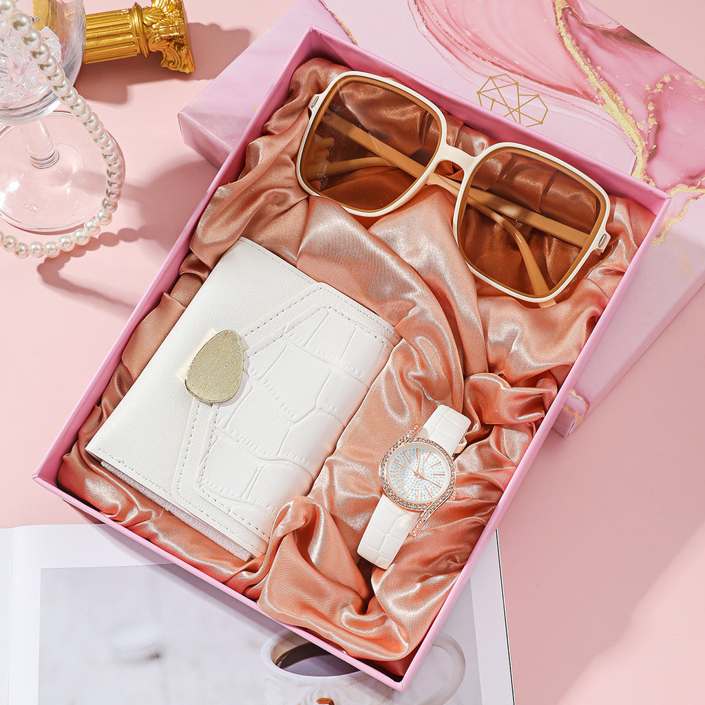 Cadeau de voyage moderne simple d'achat tout-match