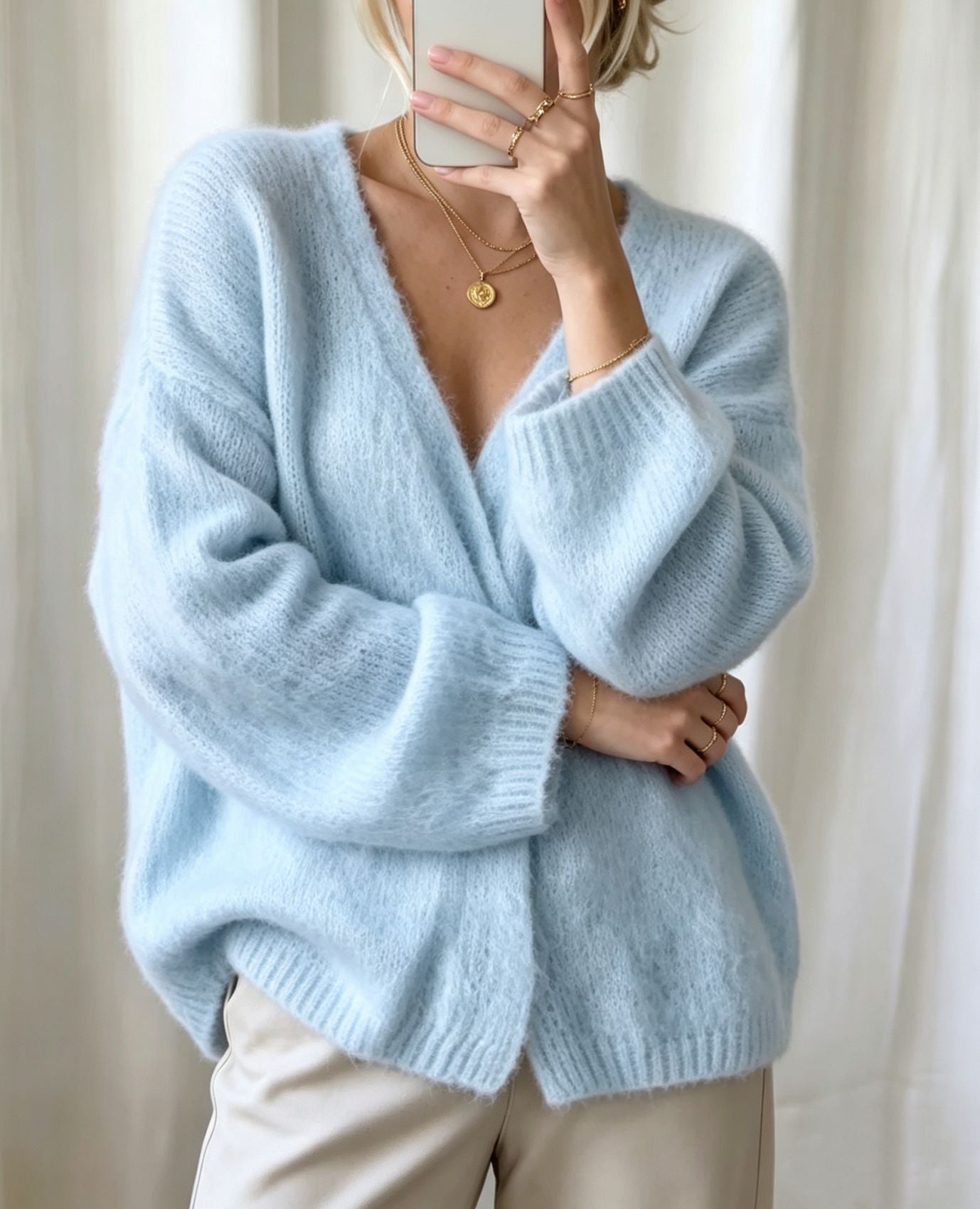 Chandail de cardigan tricoté pour femmes Chandail de couleur solide pour femmes