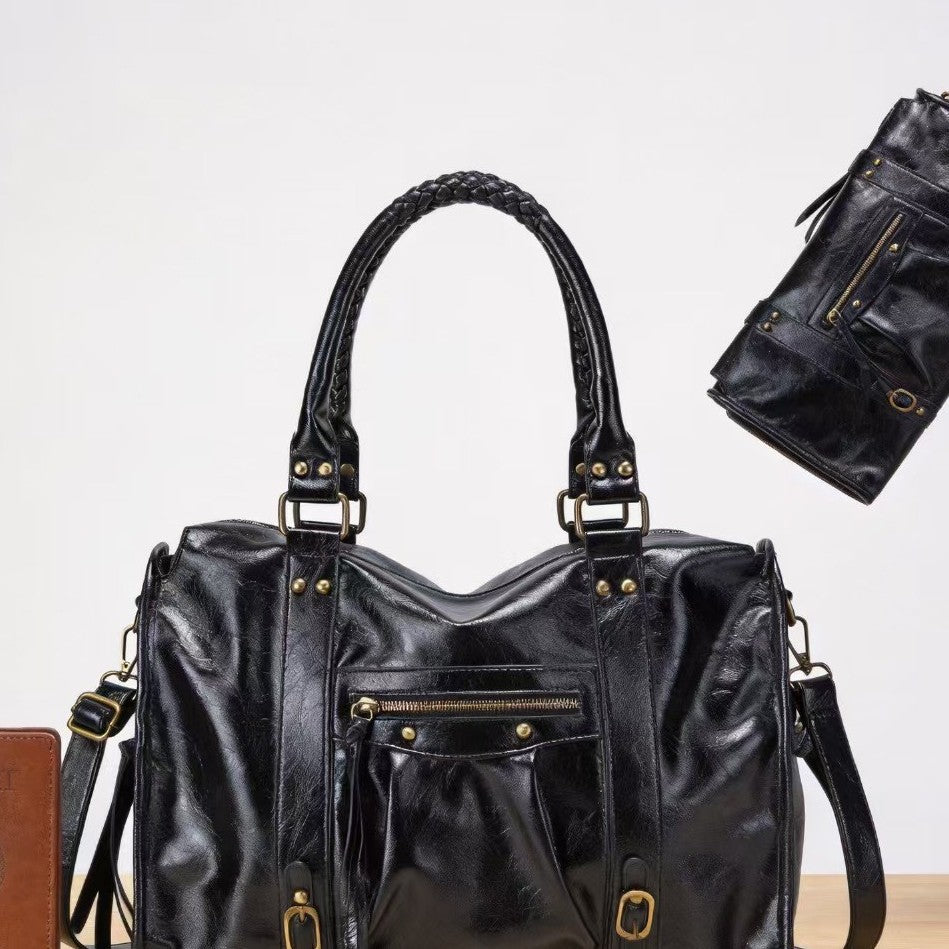 Millennial-style Fringed Tote Grande-capacité Vintage Studded bandoulière sac