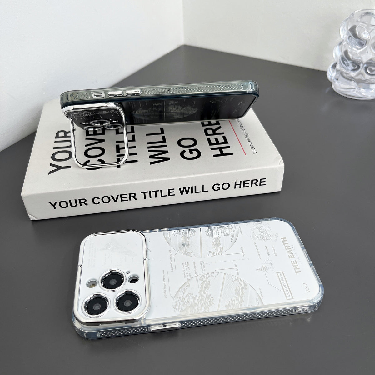 Planète métallique de boîtier de téléphone à supports plissés