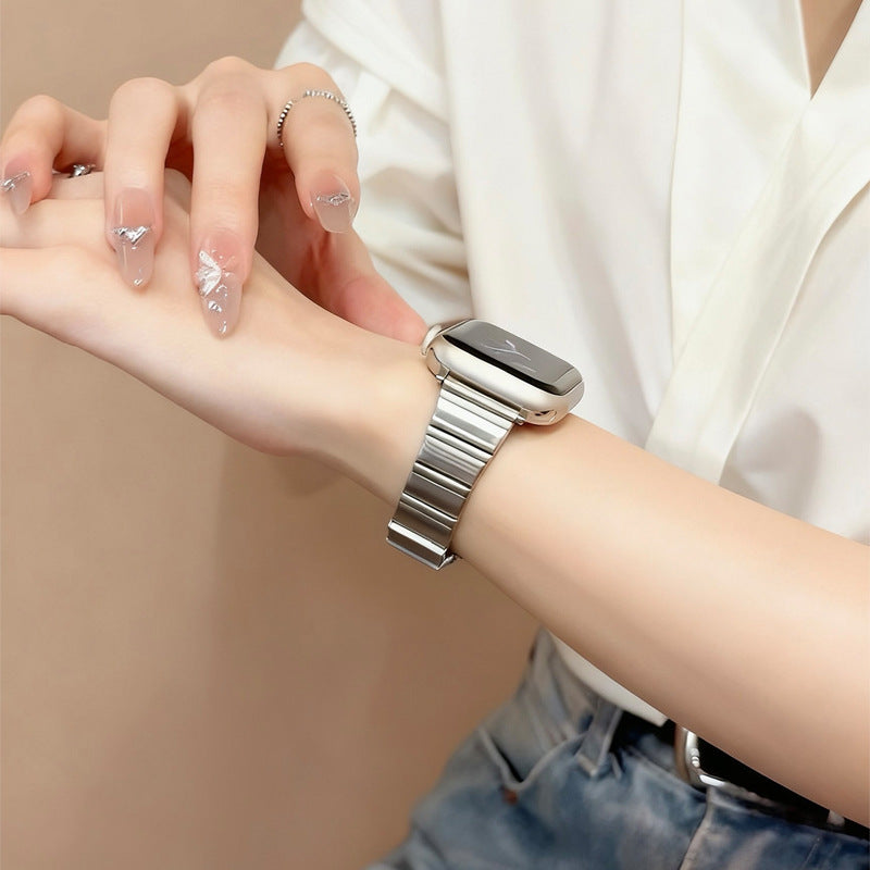 Bracelet de montre à papillon à petite taille