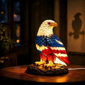 Lampe de table Eagle couleur drapeau américain