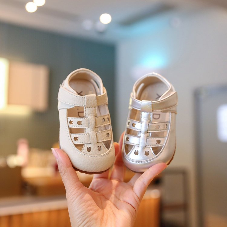 Sandales pour bébés d'été