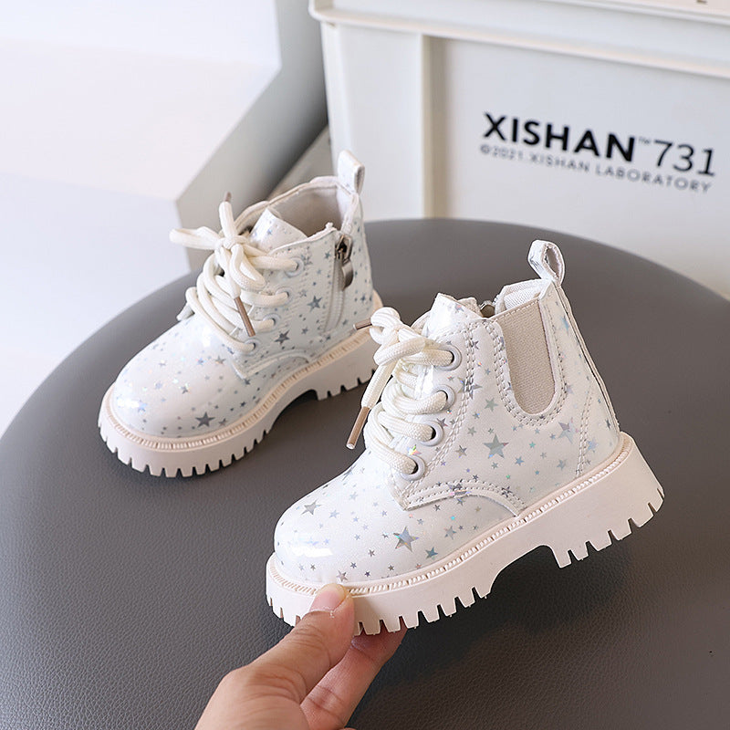 Bottes pour enfants Chaussures pour enfants Short