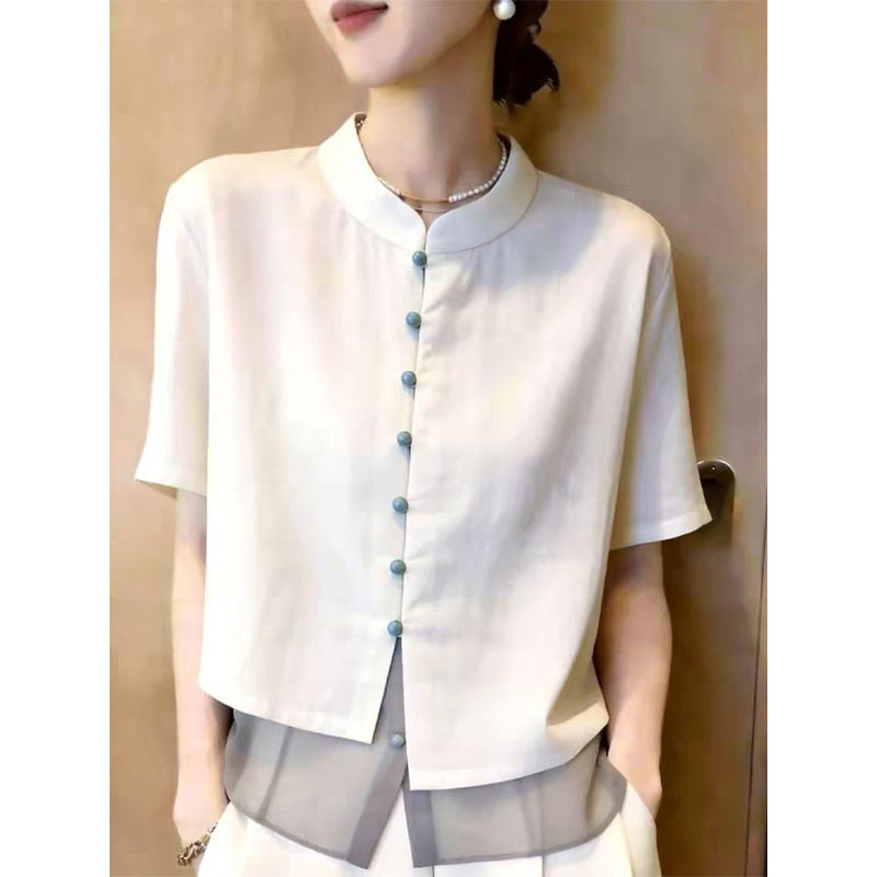 Top d'été fashionnable qui a l'air génial à lui seul
