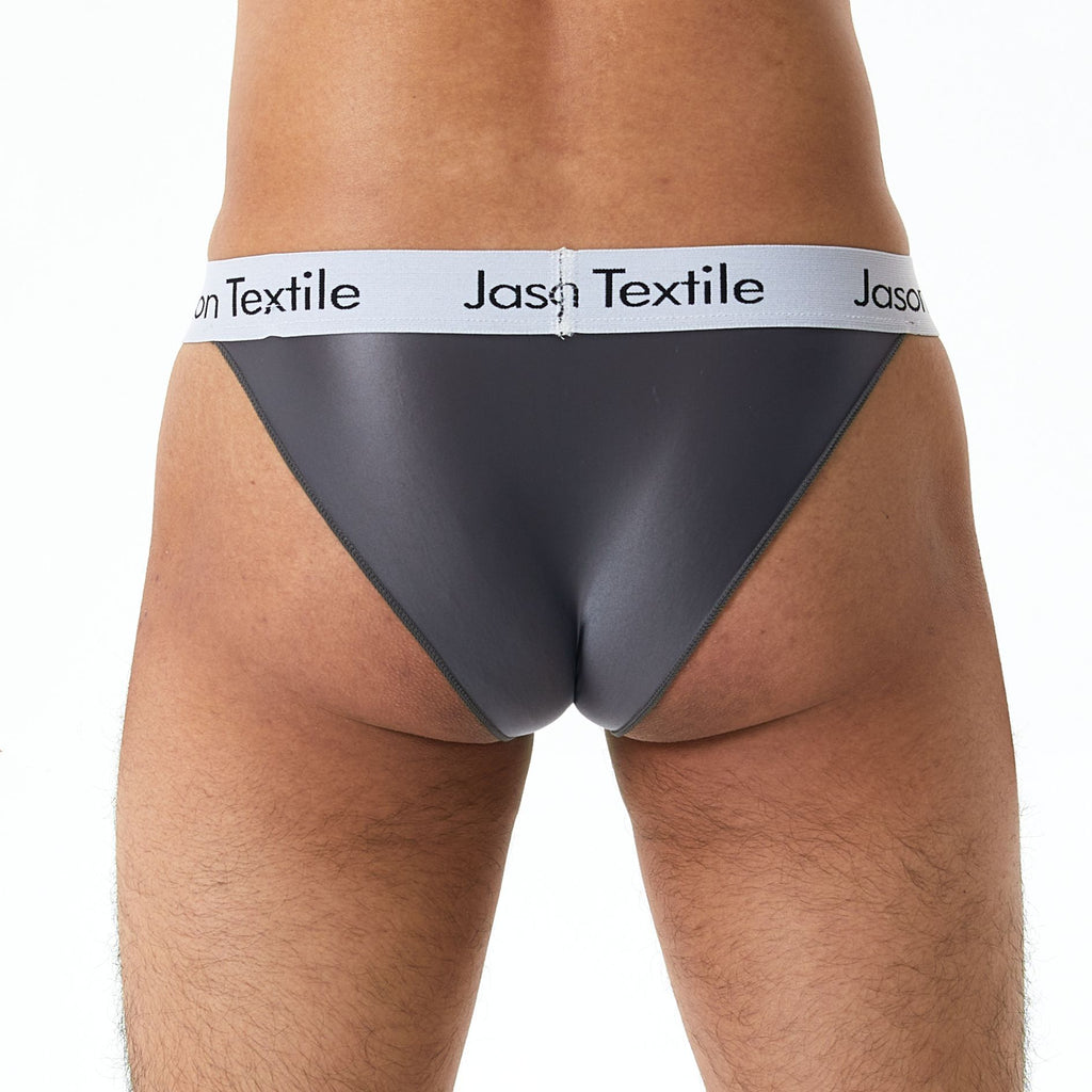 Slip soyeux mince et transparent