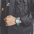 Hommes et femmes montres de couple pour le commerce international