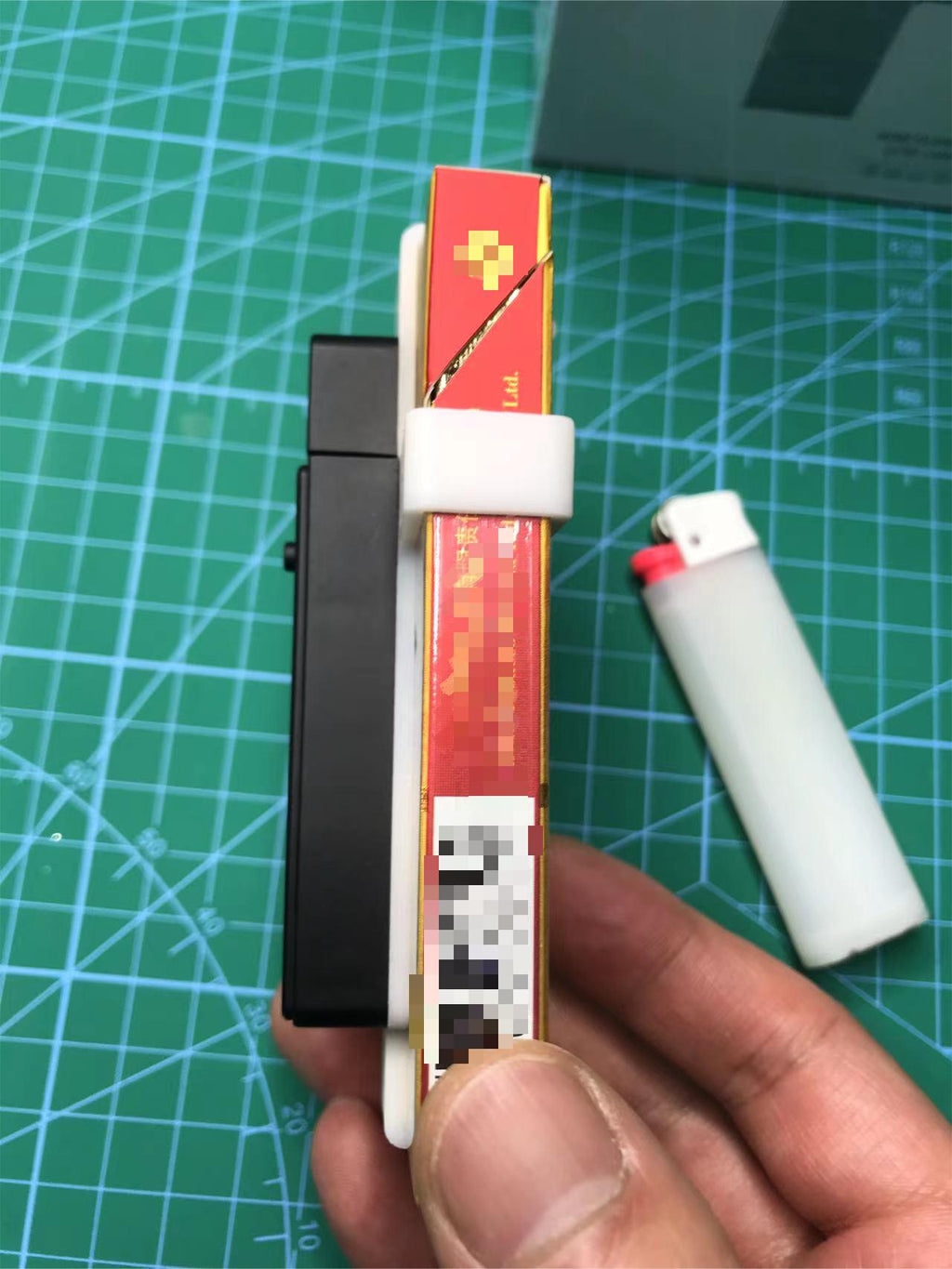 Smart Cigarette Timing verrouille la lutte contre le tabagisme et la cessation du sida
