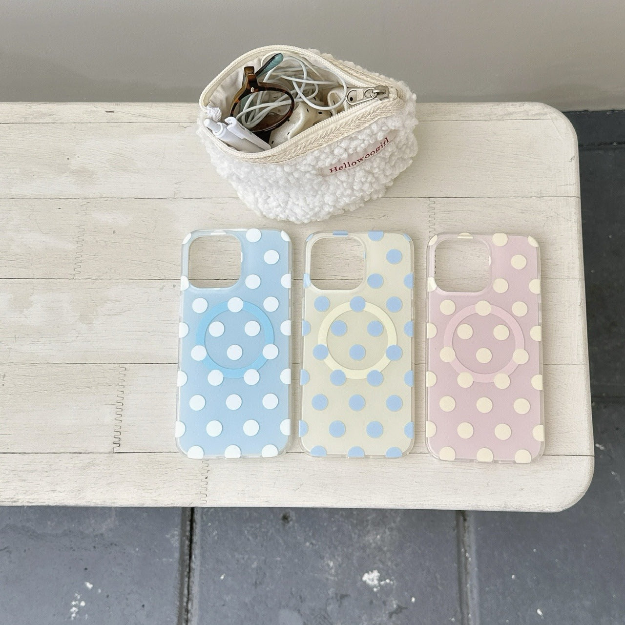 Aspiration magnétique Shell Dopamine Polka Dot Phone Case Double couche Hard Shell
